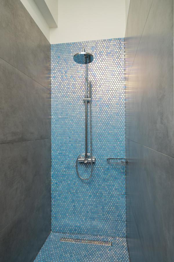 Villa Shades Of Blue Trapezaki  Exterior photo
